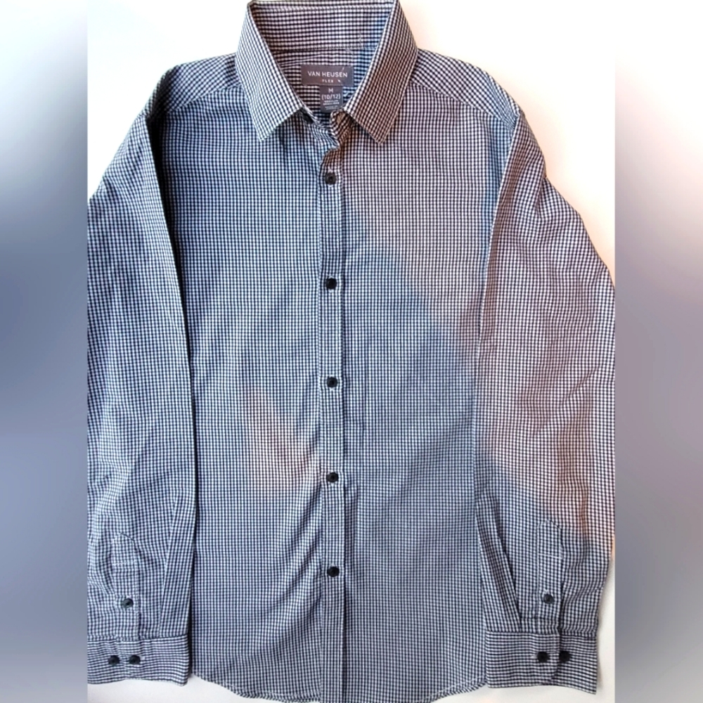 Van Heusen boys button down shirt size 10/12